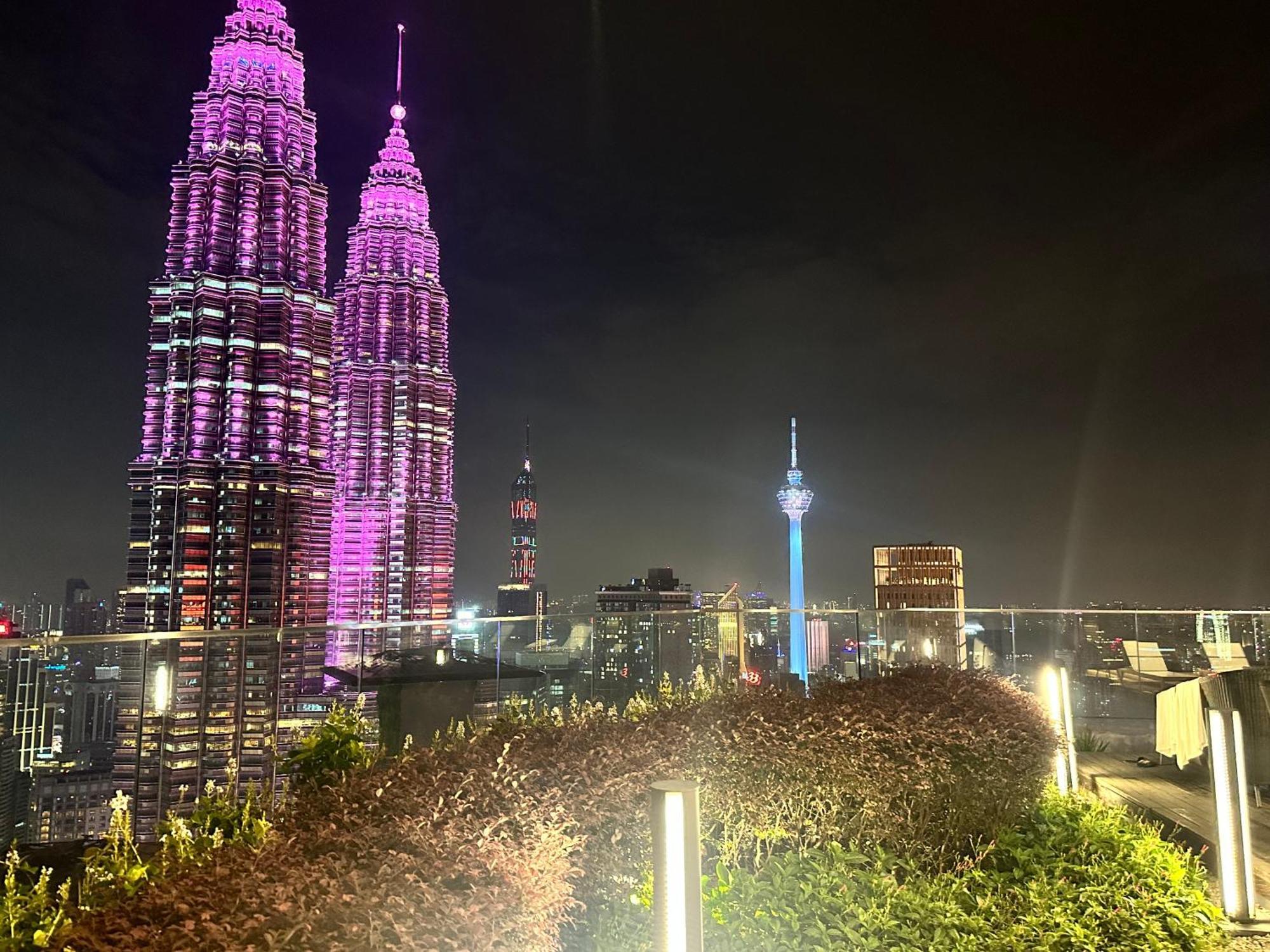 Star At Klcc By Eae Apartment Kuala Lumpur Luaran gambar